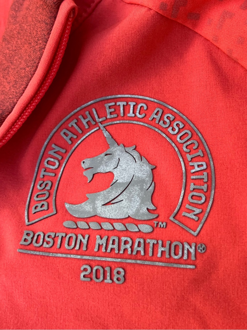 Warm up Track jacket women's Adidas running Boston Marathon 2018 red xs - Picture 4 of 13